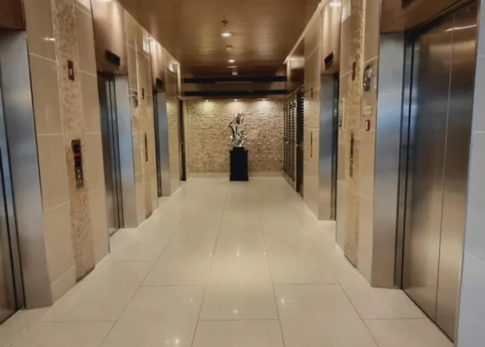Carps Staycation Aparthotel Manila